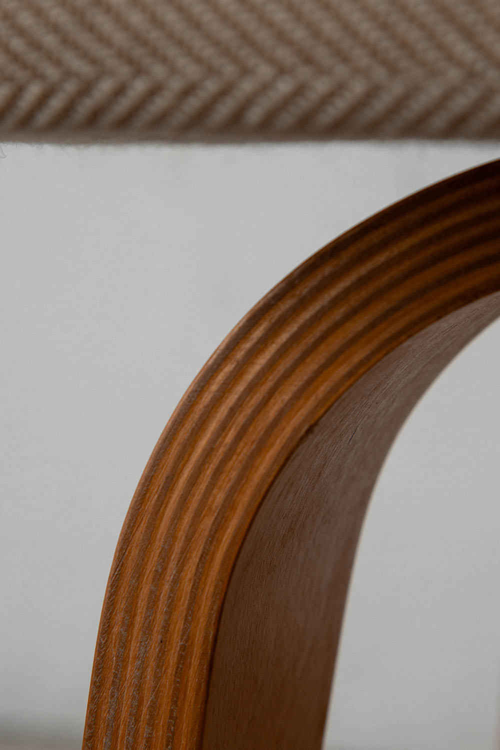 PB02 Stool,スツール,Cees Braakman,ケース・ブラークマン,Pastoe,パストー,Netherlamds,オランダ,清澄白河,Antique,Vintage,Interior Design,stoop,topso,アンティーク,ビンテージ,ヴィンテージ,家具,雑貨,インテリア,店舗什器,設計,インテリアデザイン,内装,什器,店舗設計,ギャラリー,デザイナーズ家具,ショールーム