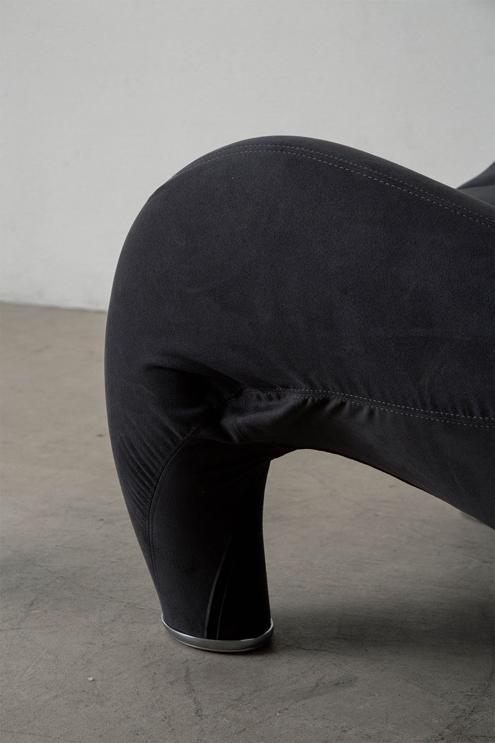 Balou Lounge Chair,バルー,ラウンジチェア,Jane Worthington,ジェーン・ワーシントン,Leolux,レオルックス,清澄白河,Antique,Vintage,Interior Design,stoop,topso,アンティーク,ビンテージ,ヴィンテージ,家具,雑貨,インテリア,店舗什器,設計,インテリアデザイン,内装,什器,店舗設計,ギャラリー,デザイナーズ家具,ショールーム