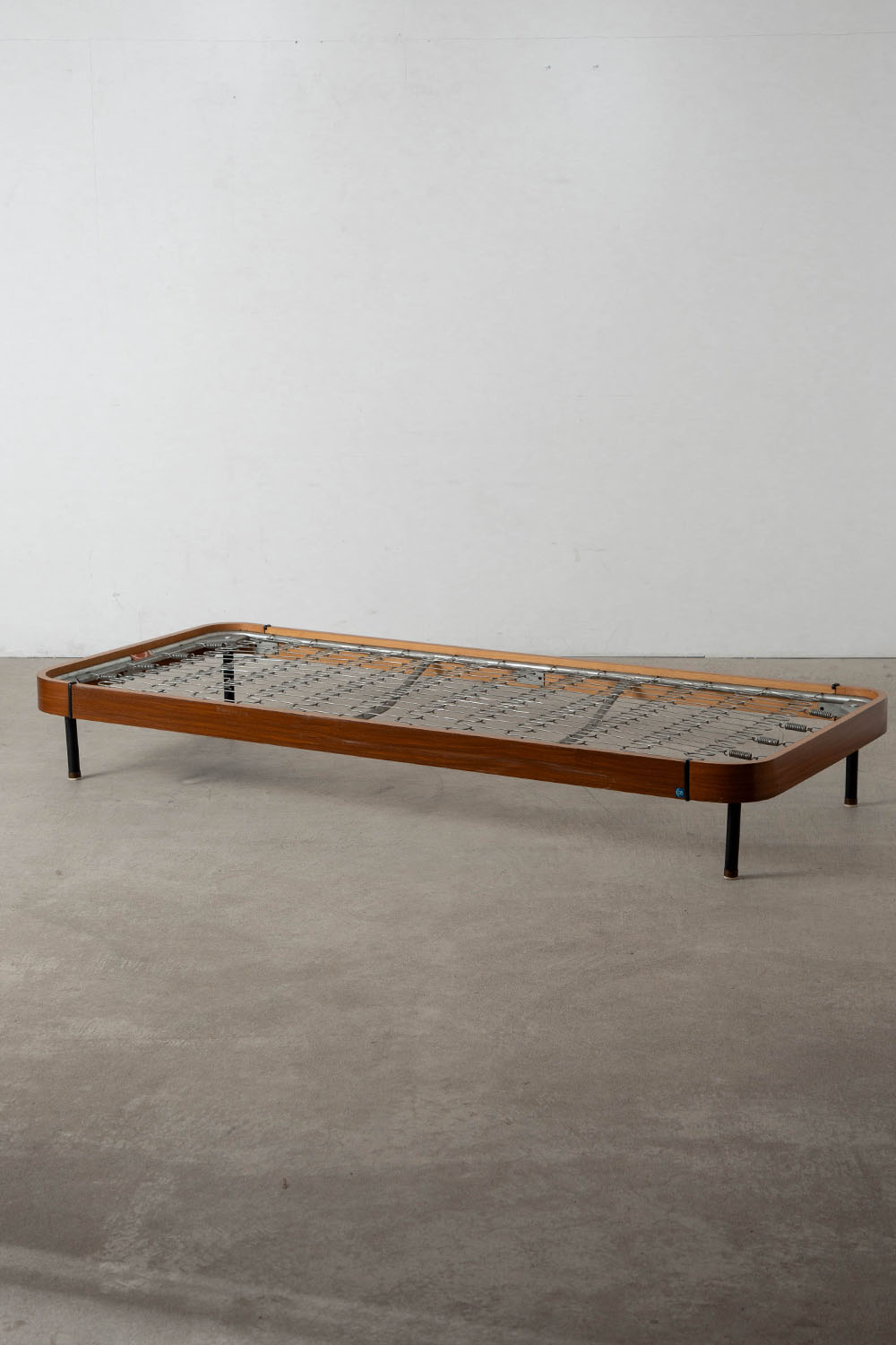Day Bed,デイベッド,Gio Ponti,ジオ・ポンティ, Italbed,イタルベッド,Italy,イタリア,清澄白河,Antique,Vintage,Interior Design,stoop,topso,アンティーク,ビンテージ,ヴィンテージ,家具,雑貨,インテリア,店舗什器,設計,インテリアデザイン,内装,什器,店舗設計,ギャラリー,デザイナーズ家具,ショールーム