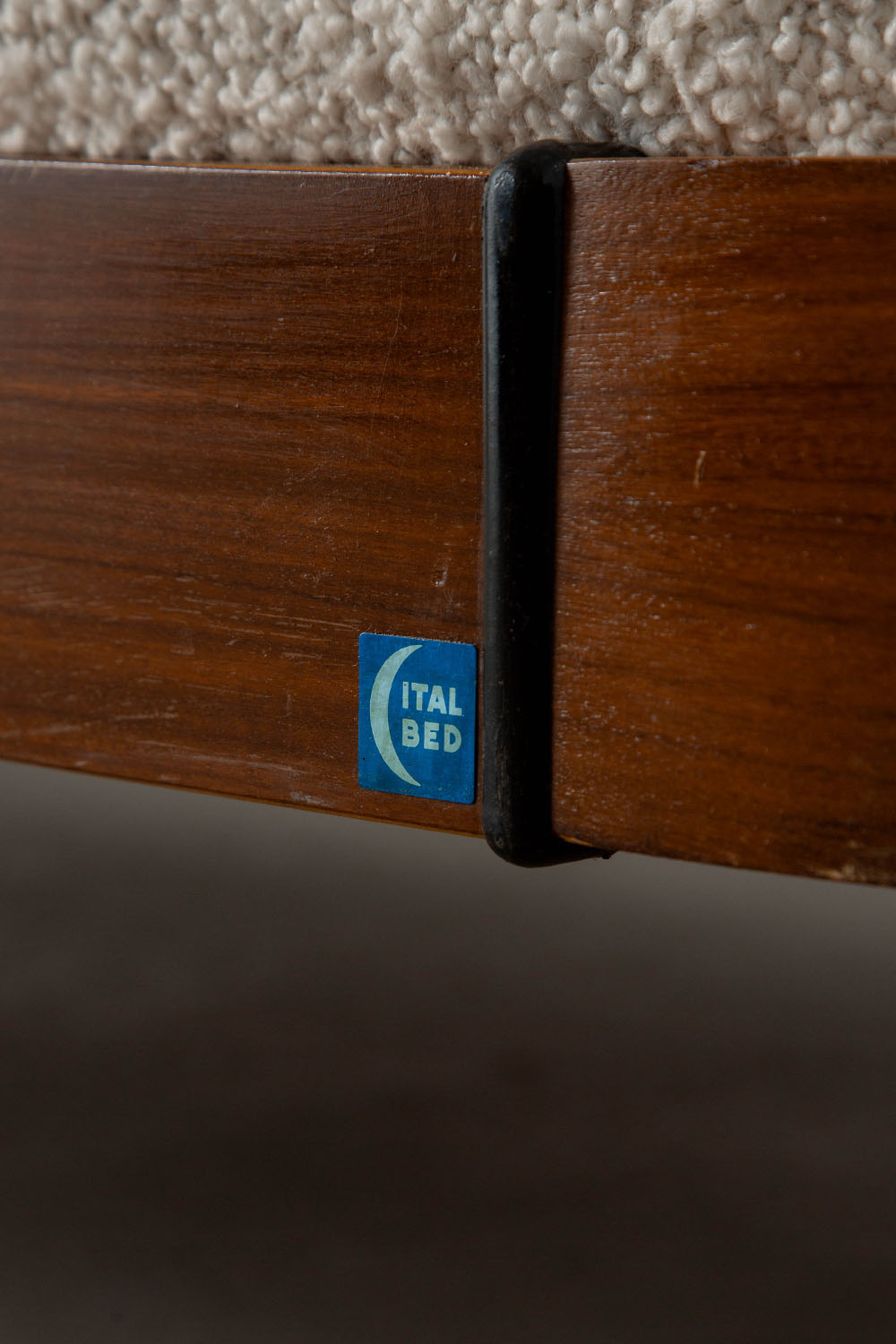 Day Bed,デイベッド,Gio Ponti,ジオ・ポンティ, Italbed,イタルベッド,Italy,イタリア,清澄白河,Antique,Vintage,Interior Design,stoop,topso,アンティーク,ビンテージ,ヴィンテージ,家具,雑貨,インテリア,店舗什器,設計,インテリアデザイン,内装,什器,店舗設計,ギャラリー,デザイナーズ家具,ショールーム