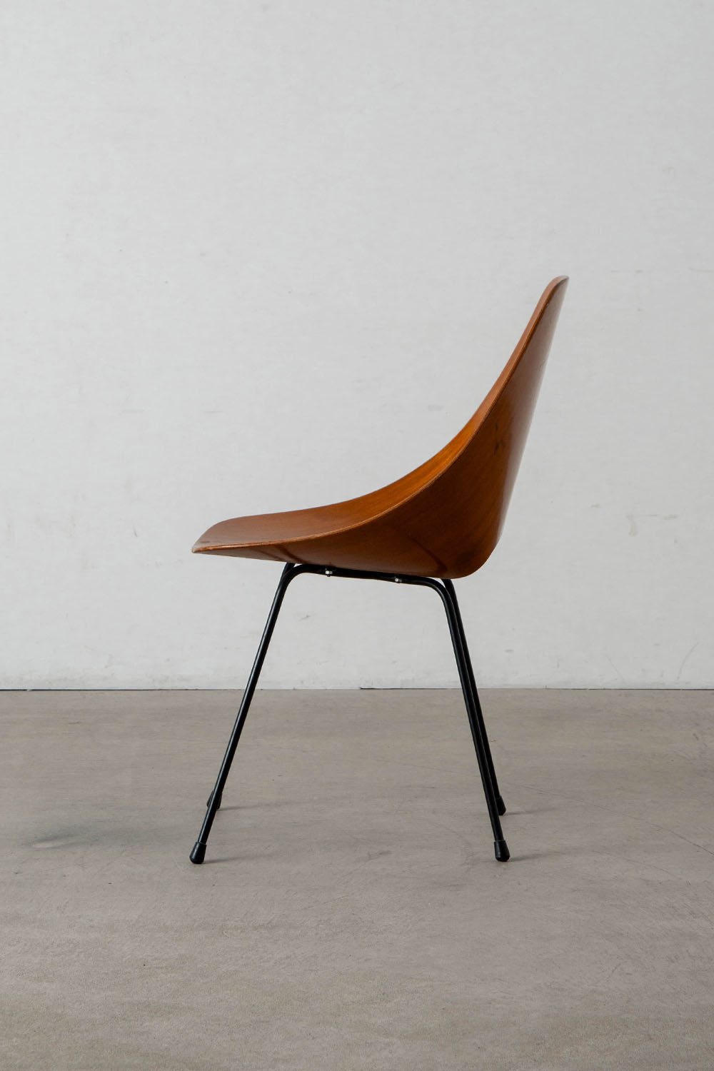 Medea Chair,メデアチェア,チェア,Vittorio Nobili,ヴィットリオ・ノビリ,Tagliabue F.lli,タグリアブーエ,Italy,イタリア,清澄白河,Antique,Vintage,Interior Design,stoop,topso,アンティーク,ビンテージ,ヴィンテージ,家具,雑貨,インテリア,店舗什器,設計,インテリアデザイン,内装,什器,店舗設計,ギャラリー,デザイナーズ家具,ショールーム