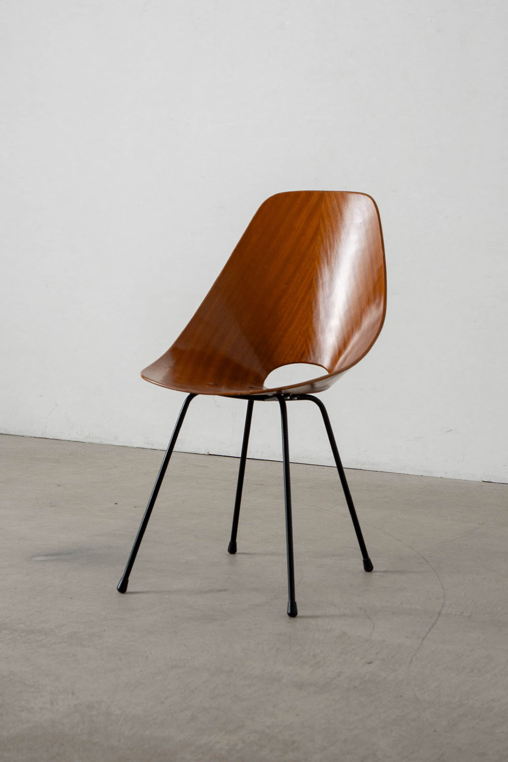 Medea Chair,メデアチェア,チェア,Vittorio Nobili,ヴィットリオ・ノビリ,Tagliabue F.lli,タグリアブーエ,Italy,イタリア,清澄白河,Antique,Vintage,Interior Design,stoop,topso,アンティーク,ビンテージ,ヴィンテージ,家具,雑貨,インテリア,店舗什器,設計,インテリアデザイン,内装,什器,店舗設計,ギャラリー,デザイナーズ家具,ショールーム