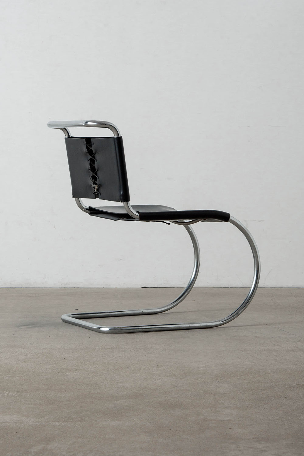 Mr 10 / Mr 533 Chair,チェア,Mies van der Rohe,ミース・ファン・デル・ローエ, Knoll,Germany,ドイツ,清澄白河,Antique,Vintage,Interior Design,stoop,topso,アンティーク,ビンテージ,ヴィンテージ,家具,雑貨,インテリア,店舗什器,設計,インテリアデザイン,内装,什器,店舗設計,ギャラリー,デザイナーズ家具,ショールーム