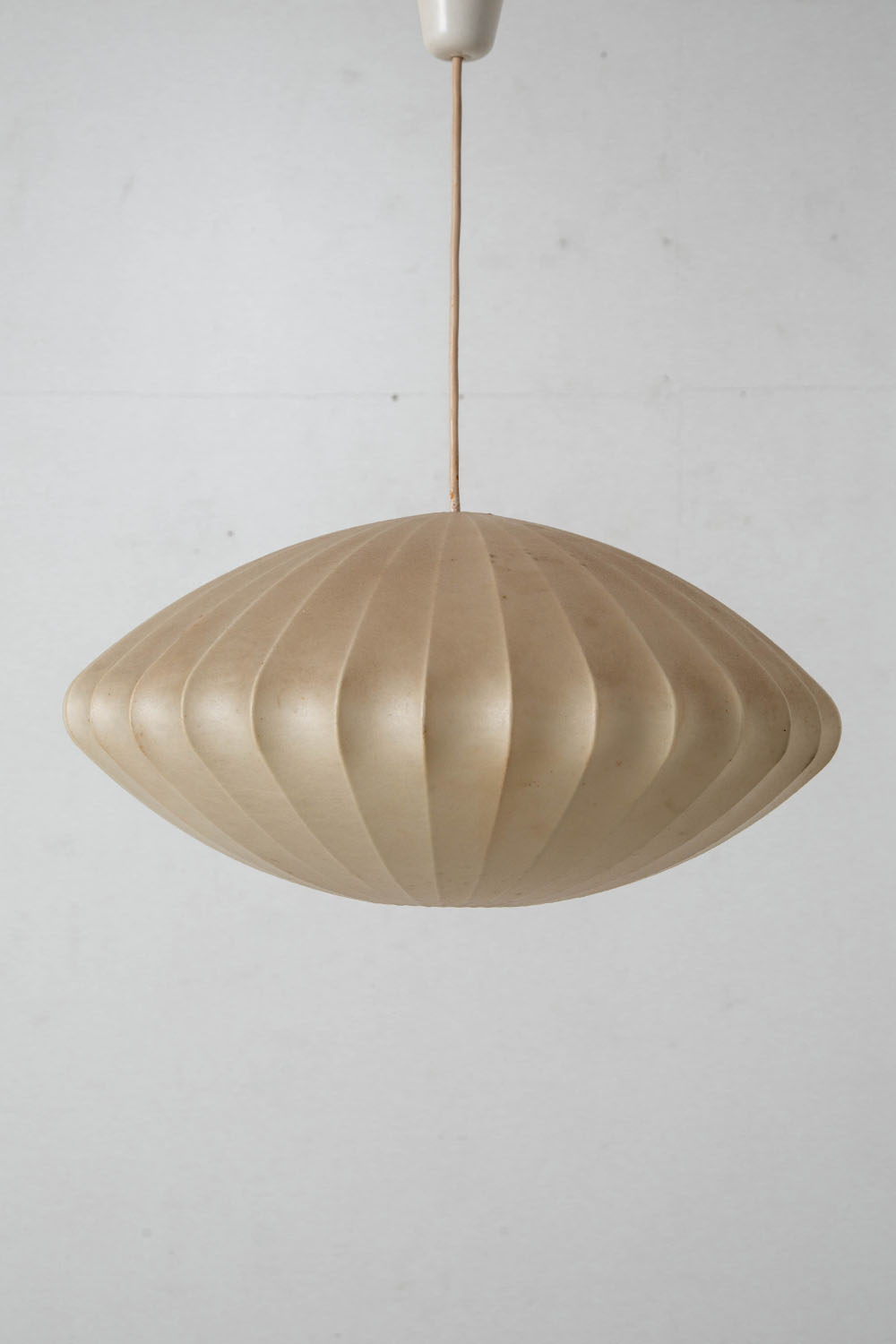 Cocoon Pendant Lamp,コクーン,ペンダントランプ,Italy,イタリア,清澄白河,Antique,Vintage,Interior Design,stoop,topso,アンティーク,ビンテージ,ヴィンテージ,家具,雑貨,インテリア,店舗什器,設計,インテリアデザイン,内装,什器,店舗設計,ギャラリー,デザイナーズ家具,ショールーム