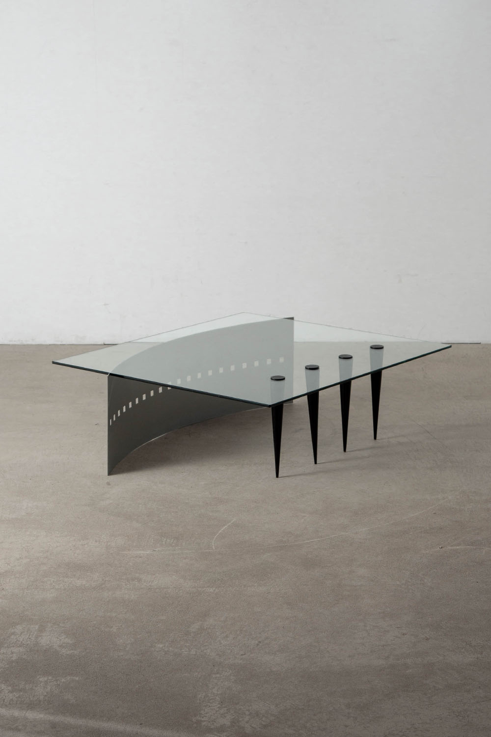 Cenolo Coffee Table,チェノロ,コーヒーテーブル,Jean-Louis Godivier,ジャン＝ルイ・ゴディヴィエ,France,フランス,清澄白河,Antique,Vintage,Interior Design,stoop,topso,アンティーク,ビンテージ,ヴィンテージ,家具,雑貨,インテリア,店舗什器,設計,インテリアデザイン,内装,什器,店舗設計,ギャラリー,デザイナーズ家具,ショールーム