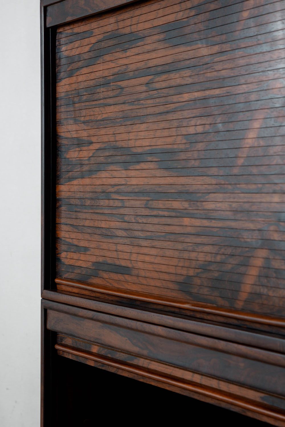 Wall Shelf,ウォールシェルフ,Side Table,サイドテーブル,Gianfranco Frattini,ジャンフランコ・フラッティーニ,Bernini,ベルニーニ,Italy,イタリア,Rosewood,ローズウッド,清澄白河,Antique,Vintage,Interior Design,stoop,topso,アンティーク,ビンテージ,ヴィンテージ,家具,雑貨,インテリア,店舗什器,設計,インテリアデザイン,内装,什器,店舗設計,ギャラリー,デザイナーズ家具,ショールーム