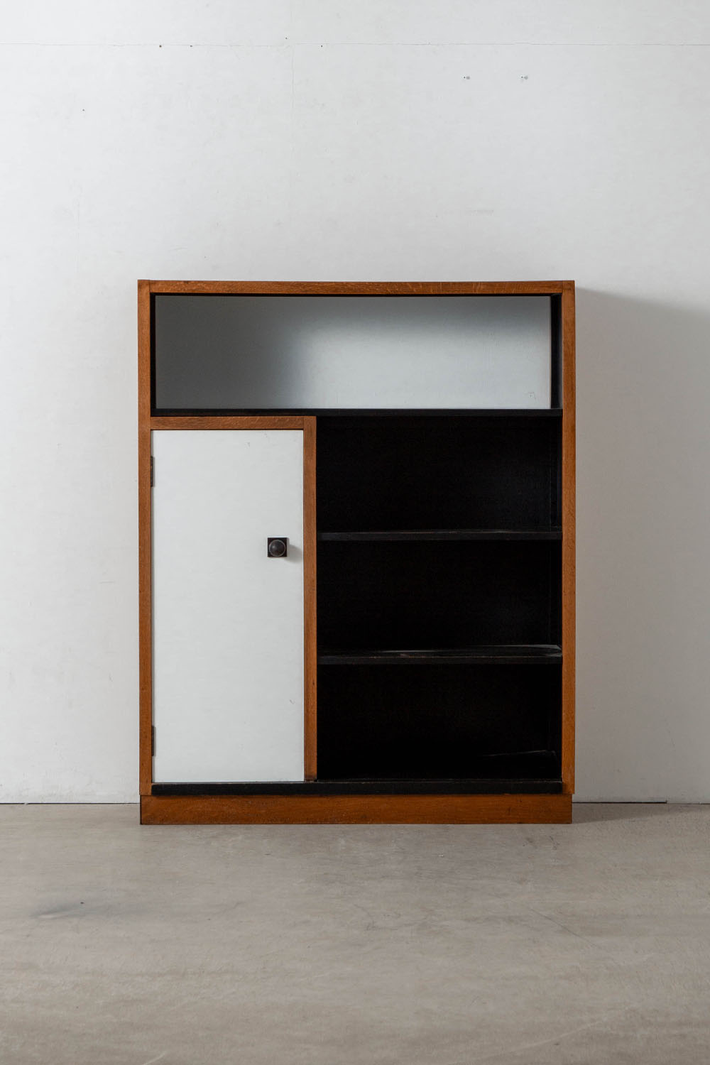 Cabinet,キャビネット,Frits Spanjaard,フリッツ・スパンヤールト,Netherlands,オランダ,清澄白河,Antique,Vintage,Interior Design,stoop,topso,アンティーク,ビンテージ,ヴィンテージ,家具,雑貨,インテリア,店舗什器,設計,インテリアデザイン,内装,什器,店舗設計,ギャラリー,デザイナーズ家具,ショールーム