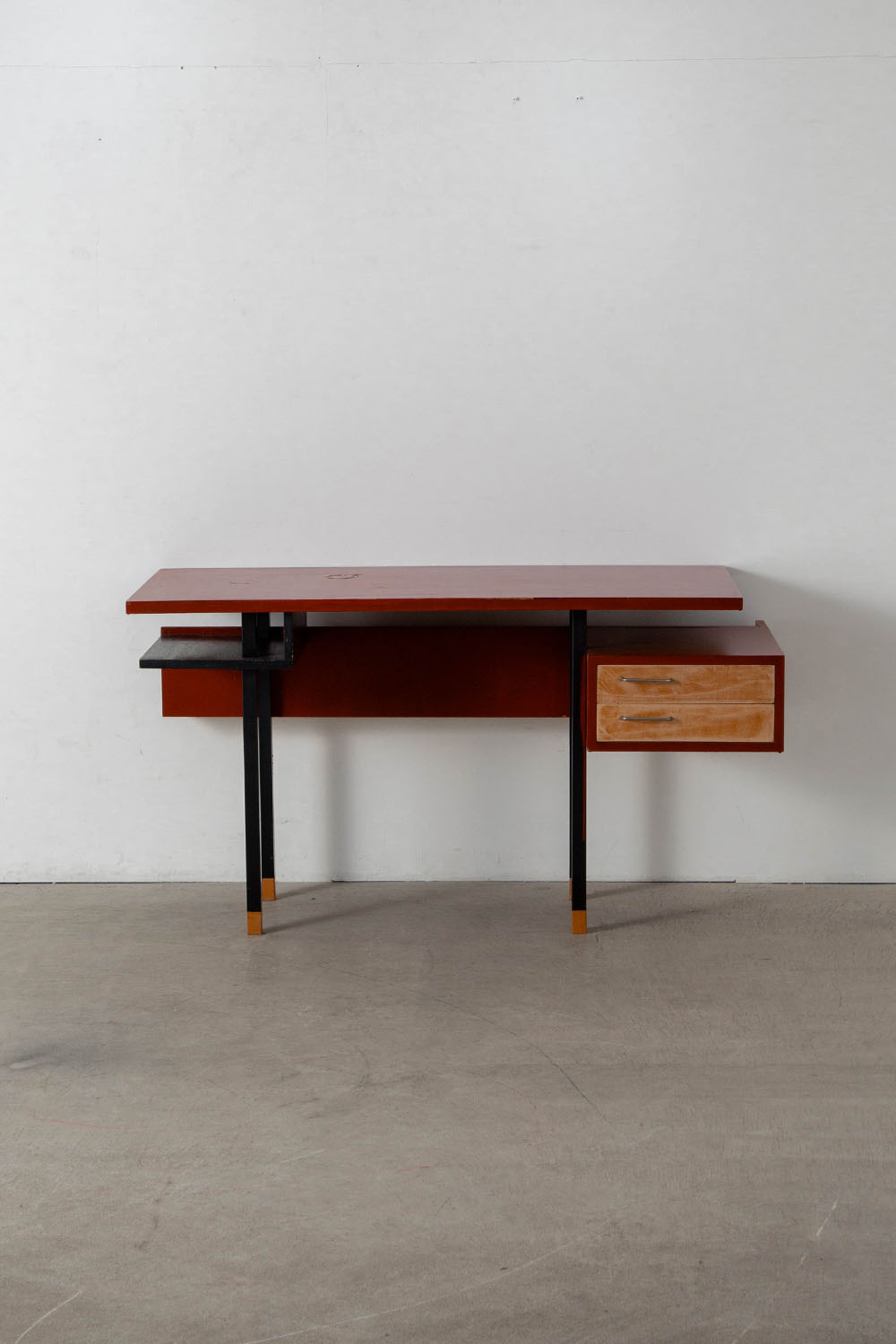 Desk,デスク,ダッチデザイン,Netherlamds,オランダ,清澄白河,Antique,Vintage,Interior Design,stoop,topso,アンティーク,ビンテージ,ヴィンテージ,家具,雑貨,インテリア,店舗什器,設計,インテリアデザイン,内装,什器,店舗設計,ギャラリー,デザイナーズ家具,ショールーム