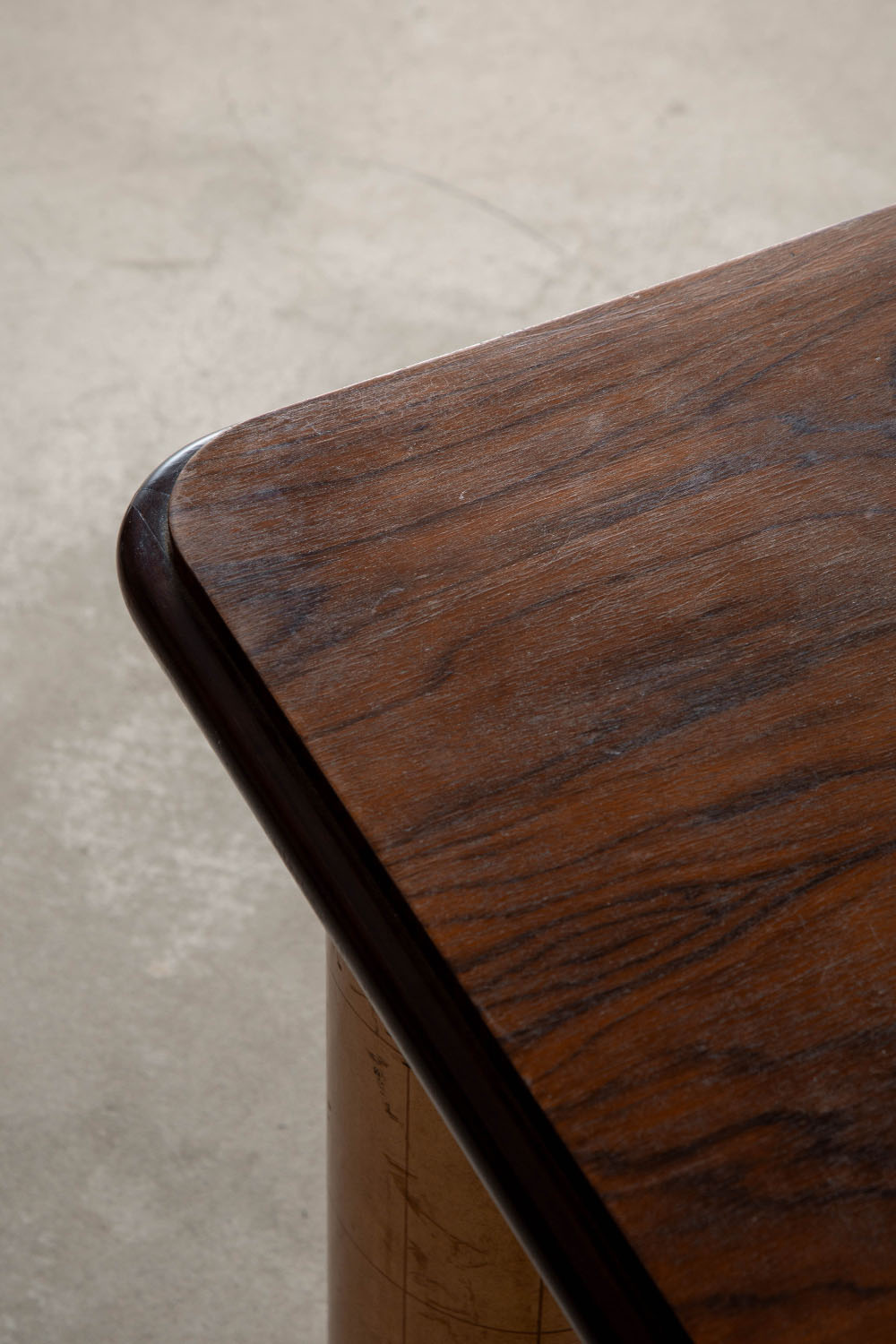 Dining Table,ダイニングテーブル,Osvaldo Borsani,オズヴァルド・ボルサーニ,Italy,イタリア,清澄白河,Antique,Vintage,Interior Design,stoop,topso,アンティーク,ビンテージ,ヴィンテージ,家具,雑貨,インテリア,店舗什器,設計,インテリアデザイン,内装,什器,店舗設計,ギャラリー,デザイナーズ家具,ショールーム