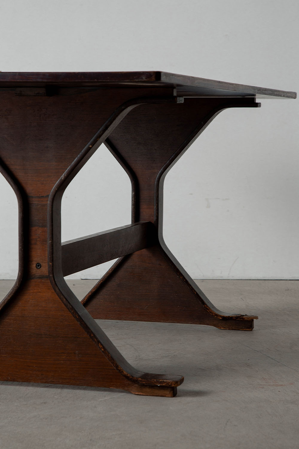 Model 522 Dining Table,Model 522,Dining Table,ダイニングテーブル,Gianfranco Frattini,ジャンフランコ・フラッティーニ,Bernini,ベルニーニ,Rosewood,ローズウッド,清澄白河,Antique,Vintage,Interior Design,stoop,topso,アンティーク,ビンテージ,ヴィンテージ,家具,雑貨,インテリア,店舗什器,設計,インテリアデザイン,内装,什器,店舗設計,ギャラリー,デザイナーズ家具,ショールーム