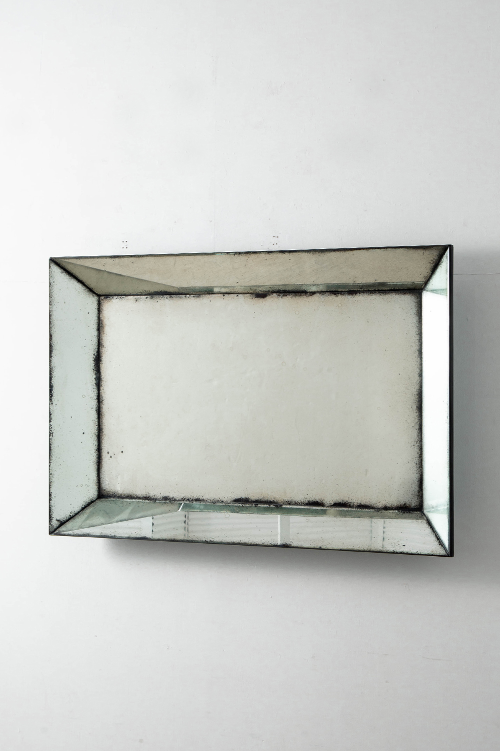 Decor,Mirror,ミラー,UK,イギリス,England,清澄白河,アンティークショップ,Antique,Vintage,Interior Design,アンティーク,ビンテージ,ヴィンテージ,家具,雑貨,インテリア,店舗什器,設計,インテリアデザイン,内装,什器,店舗設計,ギャラリー,