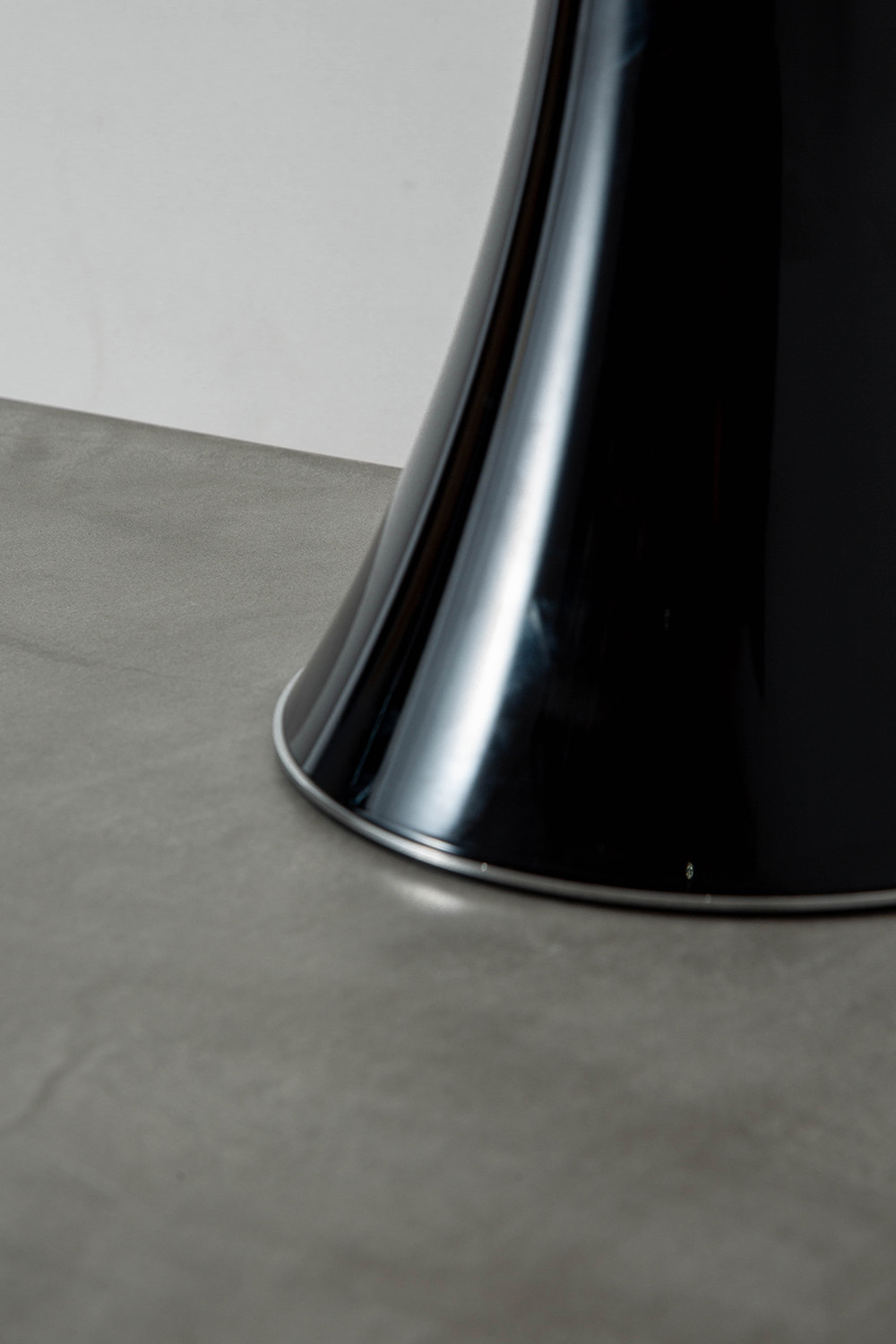 PIPISTRELLO Medium Table Lamp by Gae Aulenti for Martinelli Luce