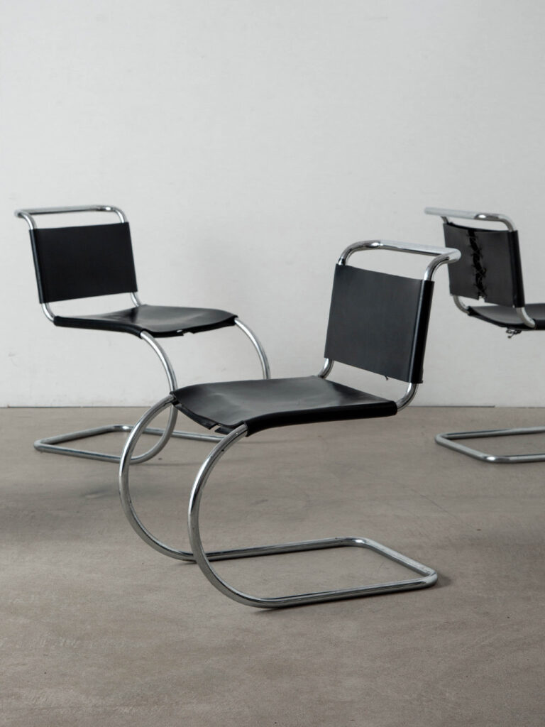 Mr 10 / Mr 533 Chair by Mies van der Rohe for Knoll in Leather and Chrome