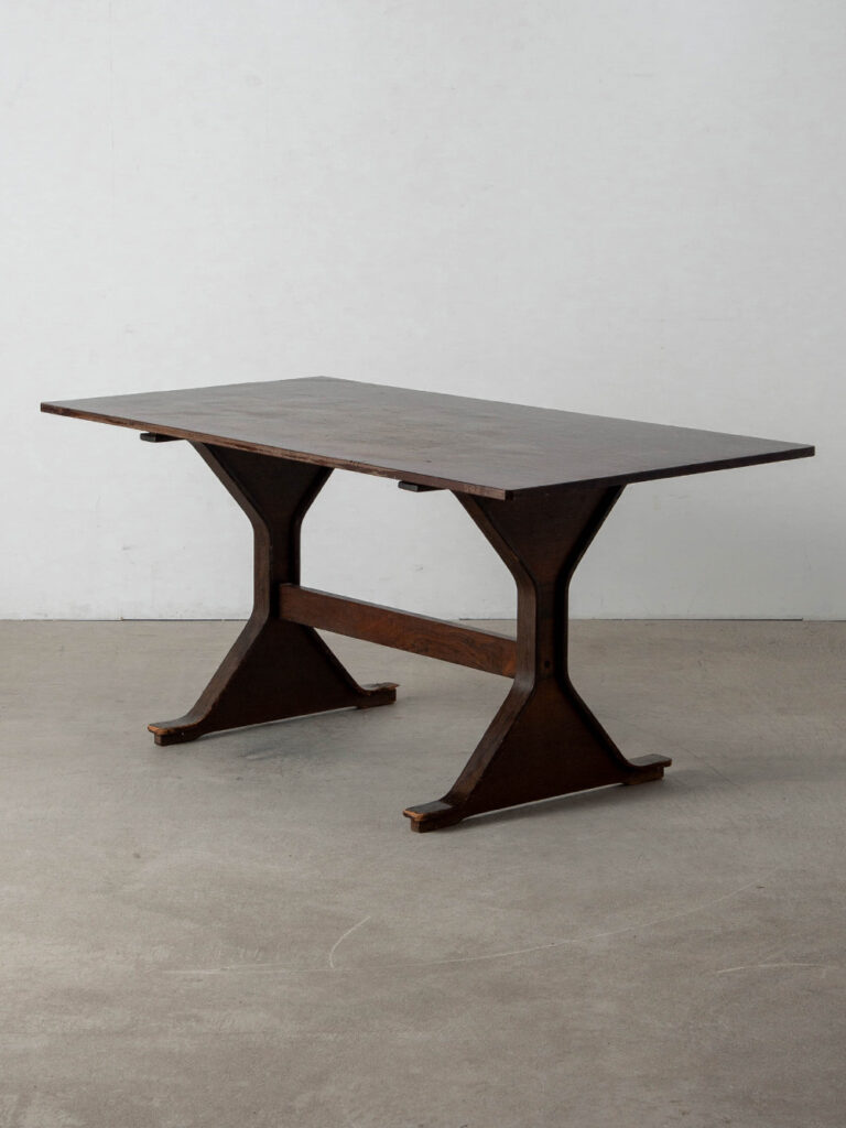 Model 522 Dining Table by Gianfranco Frattini for Bernini in Rosewood