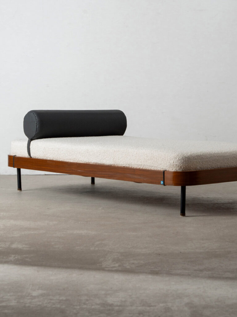 Day Bed by Gio Ponti for Italbed in Wood , Steel , Brass , Rubber and Fabric