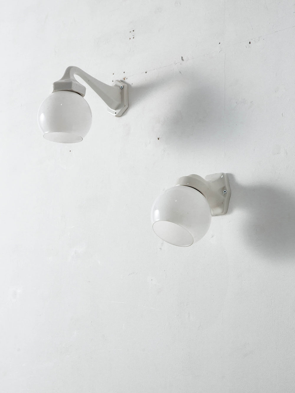 Wall Lamp in Glass and Ceramic