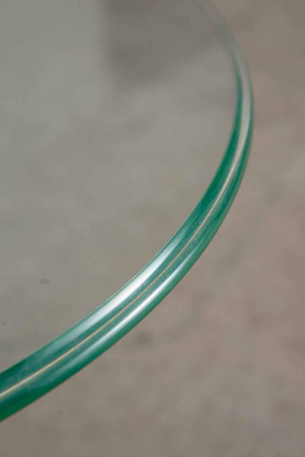 Shviro Holon,Glass,シャヴィロ・ホロン,ガラス,ガラスファニチャー,イタリア,France,フランス,清澄白河,Antique,Vintage,Interior Design,stoop,topso,アンティーク,ビンテージ,ヴィンテージ,家具,雑貨,インテリア,店舗什器,設計,インテリアデザイン,内装,什器,店舗設計,ギャラリー,デザイナーズ家具,ショールーム