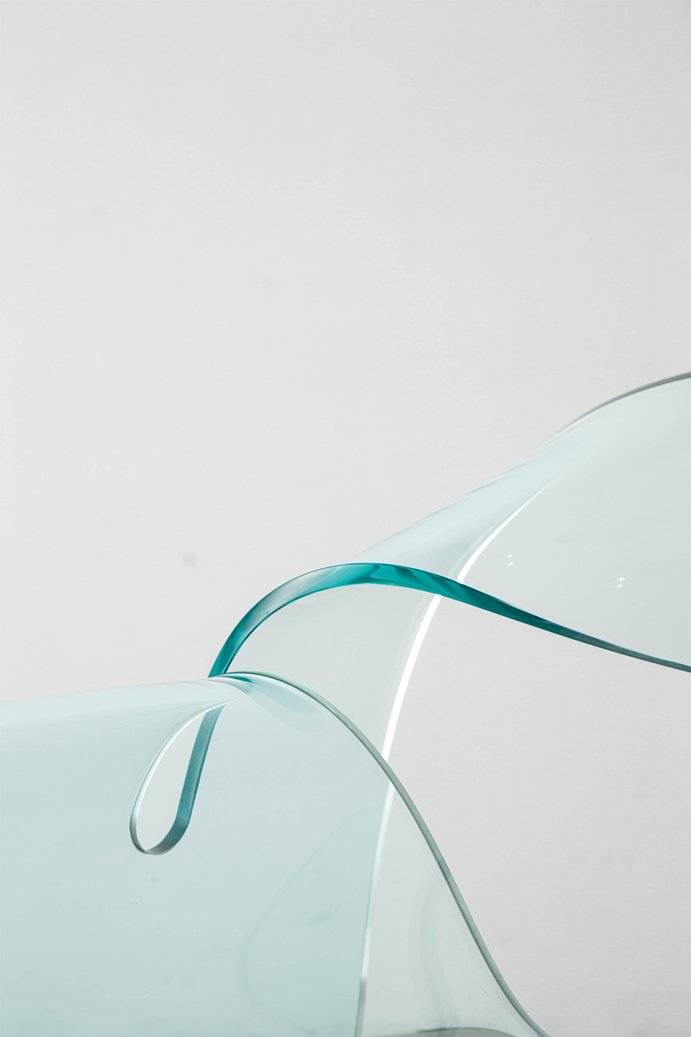 Ghost armchair,Cini Boeri,Tomu Katayanagi,FIAM,Ghost,Compasso d'Oro,Glass Furniture,Glass,Italy,ゴースト,ゴーストアームチェア,チニ・ボエリ,片柳トム,フィアム,コンパッソドーロ,アームチェア,チェア,イタリア,France,フランス,清澄白河,Antique,Vintage,Interior Design,stoop,topso,アンティーク,ビンテージ,ヴィンテージ,家具,雑貨,インテリア,店舗什器,設計,インテリアデザイン,内装,什器,店舗設計,ギャラリー,デザイナーズ家具,ショールーム