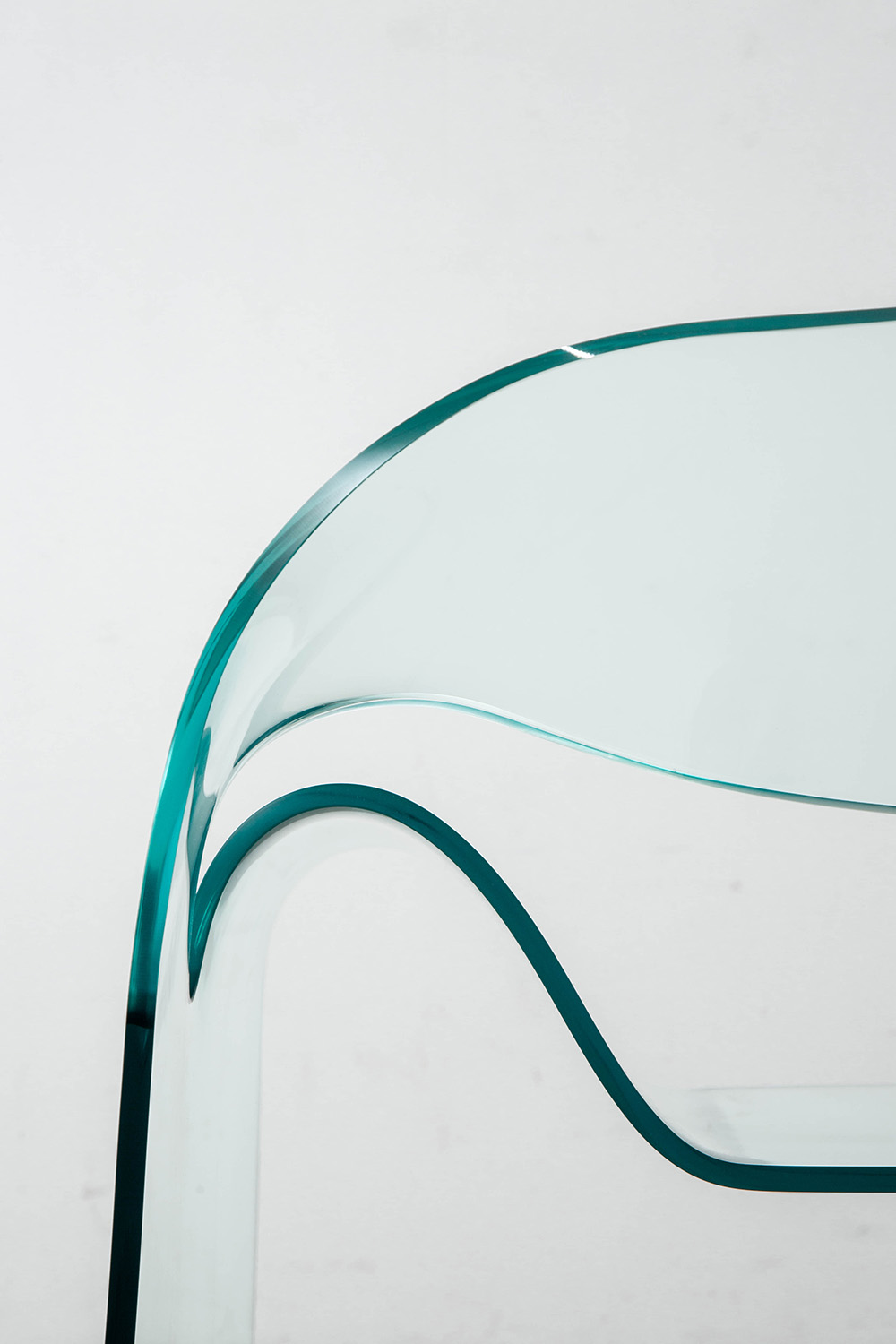 Ghost armchair,Cini Boeri,Tomu Katayanagi,FIAM,Ghost,Compasso d'Oro,Glass Furniture,Glass,Italy,ゴースト,ゴーストアームチェア,チニ・ボエリ,片柳トム,フィアム,コンパッソドーロ,アームチェア,チェア,イタリア,France,フランス,清澄白河,Antique,Vintage,Interior Design,stoop,topso,アンティーク,ビンテージ,ヴィンテージ,家具,雑貨,インテリア,店舗什器,設計,インテリアデザイン,内装,什器,店舗設計,ギャラリー,デザイナーズ家具,ショールーム