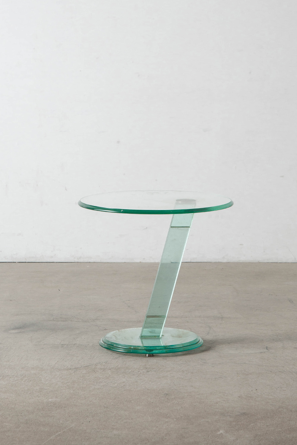 Shviro Holon,Glass,シャヴィロ・ホロン,ガラス,ガラスファニチャー,イタリア,France,フランス,清澄白河,Antique,Vintage,Interior Design,stoop,topso,アンティーク,ビンテージ,ヴィンテージ,家具,雑貨,インテリア,店舗什器,設計,インテリアデザイン,内装,什器,店舗設計,ギャラリー,デザイナーズ家具,ショールーム