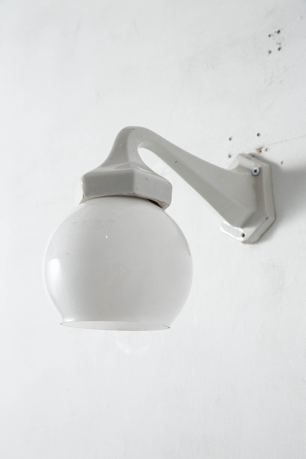 Wall Lamp in Glass and Ceramic