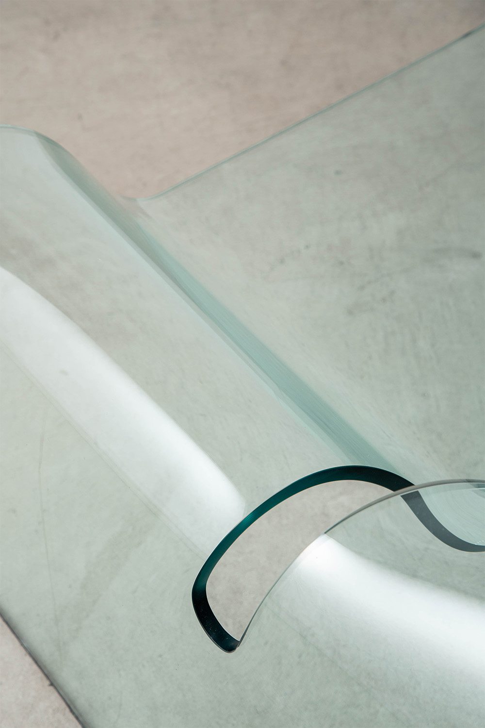 Ghost armchair,Cini Boeri,Tomu Katayanagi,FIAM,Ghost,Compasso d'Oro,Glass Furniture,Glass,Italy,ゴースト,ゴーストアームチェア,チニ・ボエリ,片柳トム,フィアム,コンパッソドーロ,アームチェア,チェア,イタリア,France,フランス,清澄白河,Antique,Vintage,Interior Design,stoop,topso,アンティーク,ビンテージ,ヴィンテージ,家具,雑貨,インテリア,店舗什器,設計,インテリアデザイン,内装,什器,店舗設計,ギャラリー,デザイナーズ家具,ショールーム