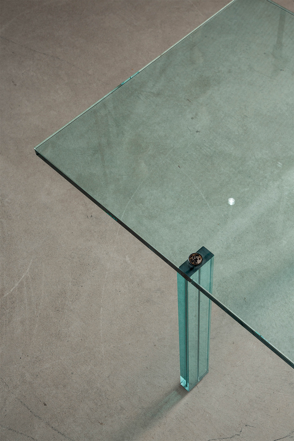 Renzo Piano,FontanaArte,TESO Glass Table,TESO,Glass Furniture,Glass,Italy,レンゾ・ピアノ,フォンタナアルテ,ガラスファニチャー,ガラス,アーキテクチャー,イタリア,France,フランス,清澄白河,Antique,Vintage,Interior Design,stoop,topso,アンティーク,ビンテージ,ヴィンテージ,家具,雑貨,インテリア,店舗什器,設計,インテリアデザイン,内装,什器,店舗設計,ギャラリー,デザイナーズ家具,ショールーム