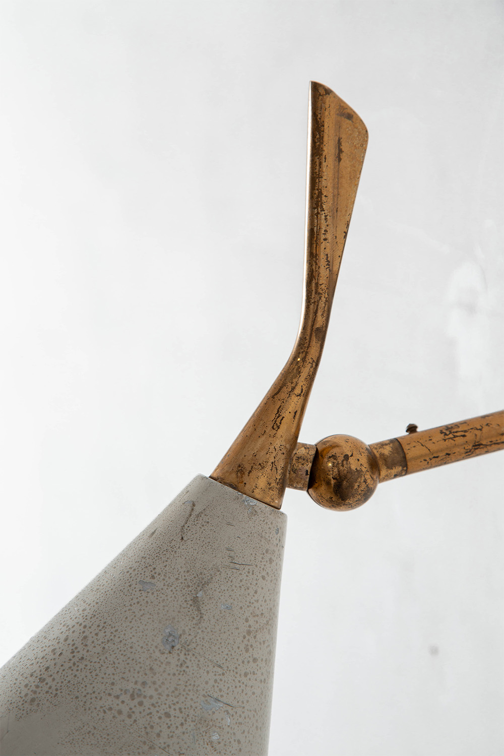 Wall Lamp by Oscar Torlasco for Lumen in Metal and Brass