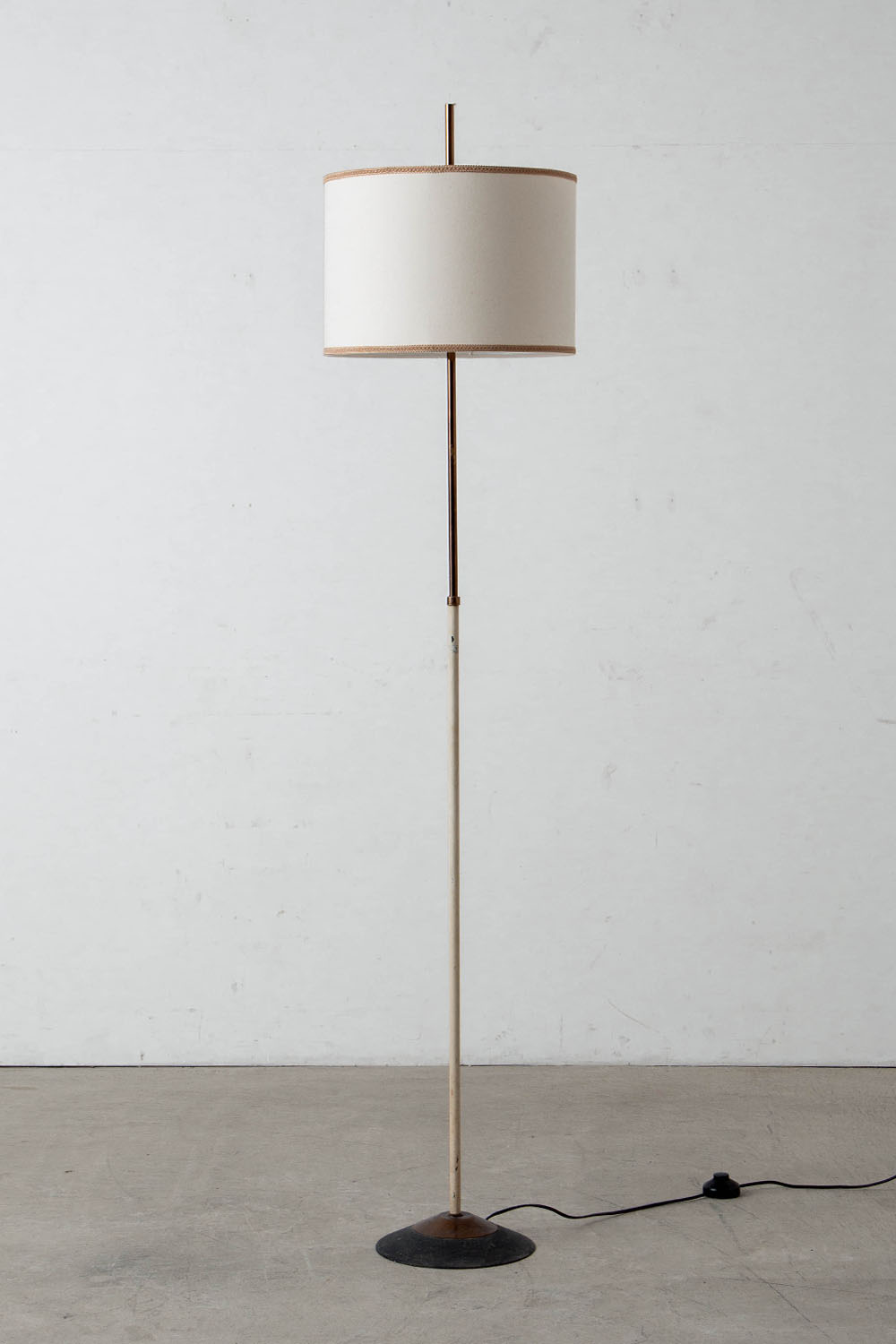 Floor Lamp,フロアランプ, STILNOVO,スティルノヴォ,Italy,イタリア,清澄白河,Antique,Vintage,Interior Design,stoop,topso,アンティーク,ビンテージ,ヴィンテージ,家具,雑貨,インテリア,店舗什器,設計,インテリアデザイン,内装,什器,店舗設計,ギャラリー,デザイナーズ家具,ショールーム