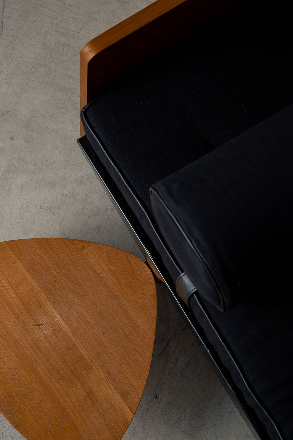 Scal Day Bed by Jean Prouvé , Charlotte Perriand in Steel and Wood