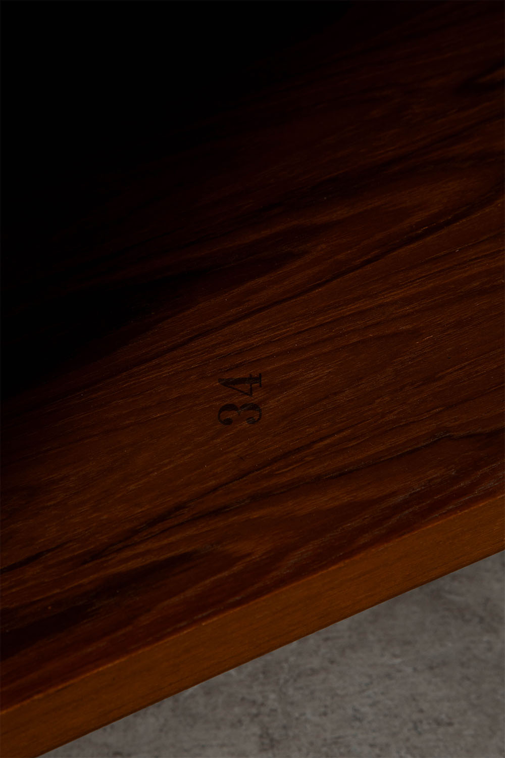 Sideboard,サイドボード,George Coslin,ジョージ・コスリン,3V Arredamenti,Italy,イタリア,清澄白河,Antique,Vintage,Interior Design,stoop,topso,アンティーク,ビンテージ,ヴィンテージ,家具,雑貨,インテリア,店舗什器,設計,インテリアデザイン,内装,什器,店舗設計,ギャラリー,デザイナーズ家具,ショールーム