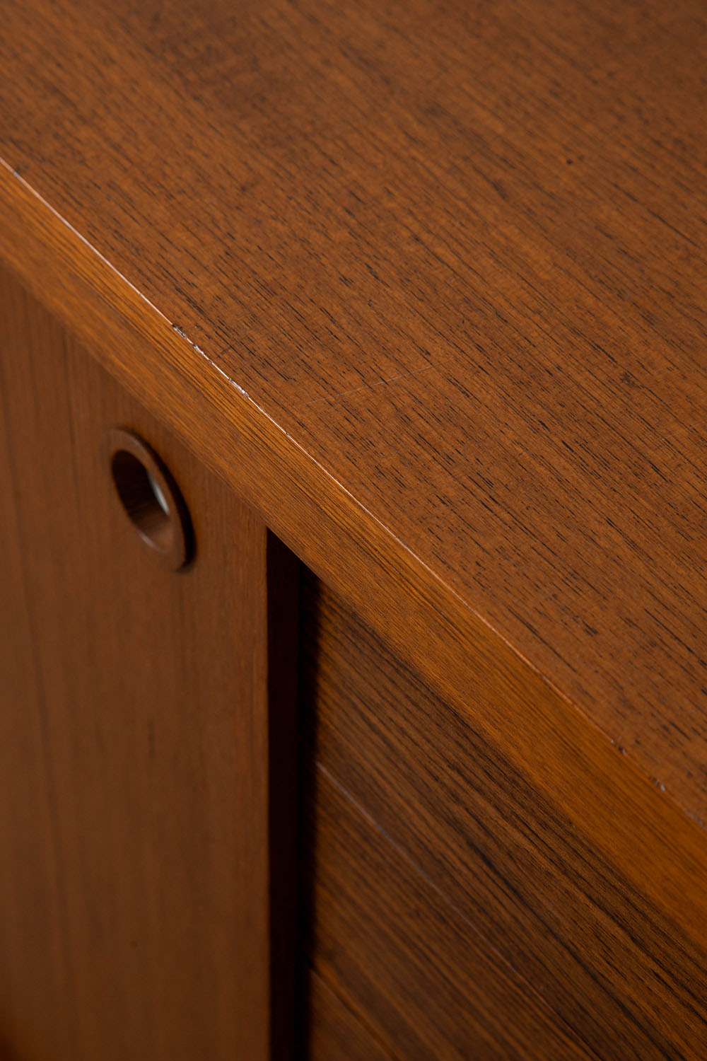 Sideboard,サイドボード,George Coslin,ジョージ・コスリン,3V Arredamenti,Italy,イタリア,清澄白河,Antique,Vintage,Interior Design,stoop,topso,アンティーク,ビンテージ,ヴィンテージ,家具,雑貨,インテリア,店舗什器,設計,インテリアデザイン,内装,什器,店舗設計,ギャラリー,デザイナーズ家具,ショールーム