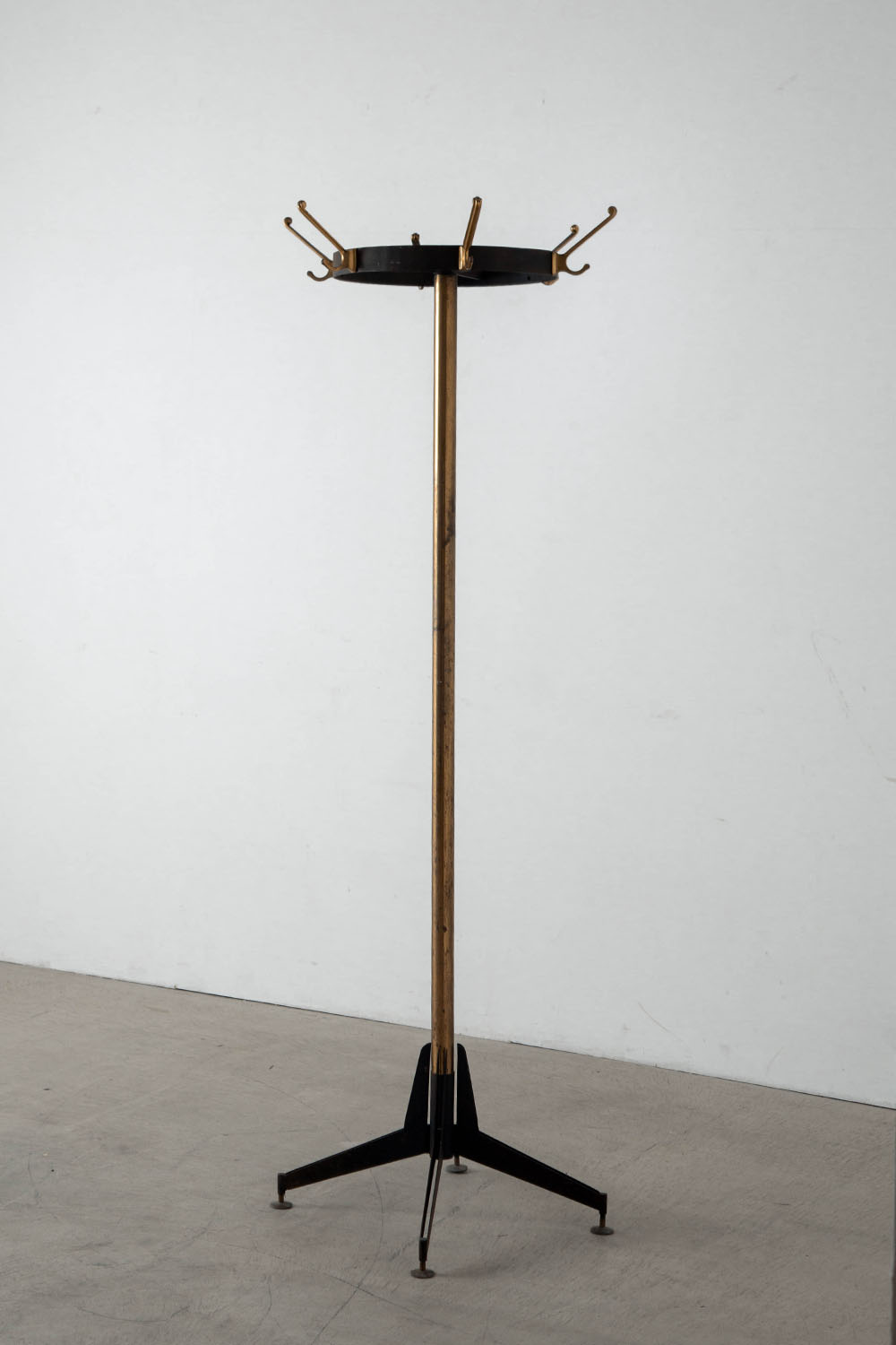 Coat Rack,コートラック,Italy,イタリア,清澄白河,Antique,Vintage,Interior Design,stoop,topso,アンティーク,ビンテージ,ヴィンテージ,家具,雑貨,インテリア,店舗什器,設計,インテリアデザイン,内装,什器,店舗設計,ギャラリー,デザイナーズ家具,ショールーム