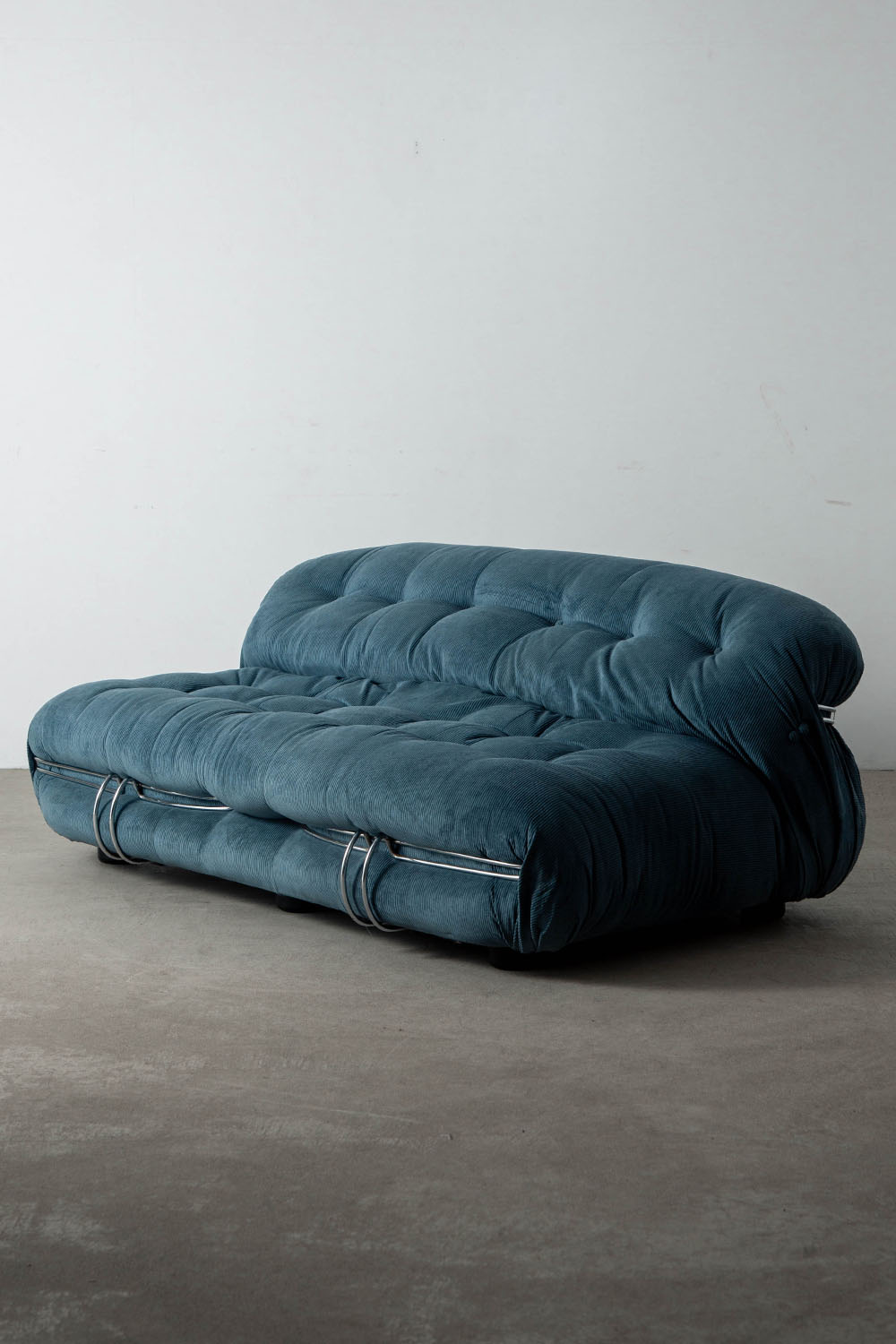 SORIANA 2 Seater Sofa,SORIANA,ソリアナ,Afra and Tobia Scarpa,アフラ・スカルパ,トビア・スカルパ,スカルパ,Cassina,カッシーナ,Italy,イタリア,清澄白河,Antique,Vintage,Interior Design,stoop,topso,アンティーク,ビンテージ,ヴィンテージ,家具,雑貨,インテリア,店舗什器,設計,インテリアデザイン,内装,什器,店舗設計,ギャラリー,デザイナーズ家具,ショールーム