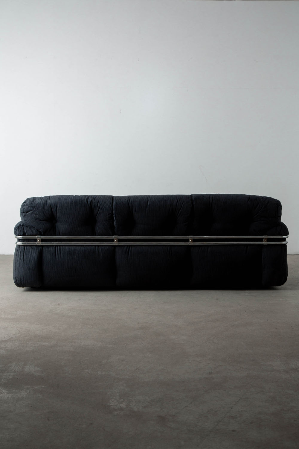 Sofa,ソファ,Adriano Piazzesi,アドリアーノ・ピアッツェージ,Italy,イタリア,清澄白河,Antique,Vintage,Interior Design,アンティーク,ビンテージ,ヴィンテージ,家具,雑貨,インテリア,店舗什器,設計,インテリアデザイン,内装,什器,店舗設計,ギャラリー,デザイナーズ家具,ショールーム