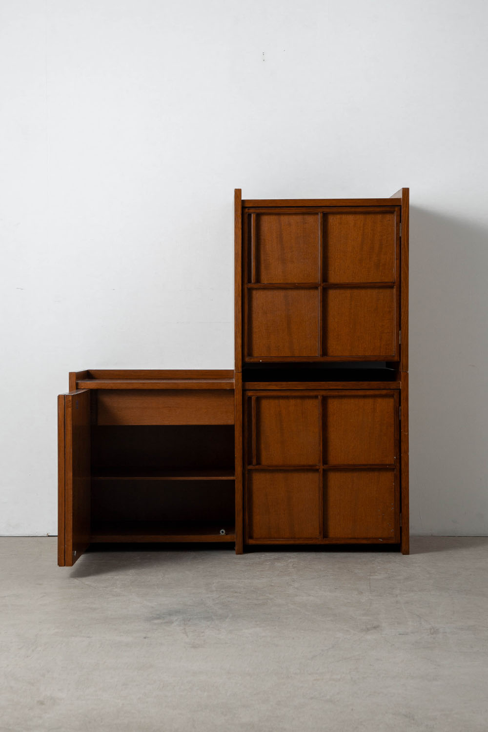 Shelf,シェルフ,PRADA MOBILI ARREDAMENTI,Italy,イタリア,清澄白河,Antique,Vintage,Interior Design,アンティーク,ビンテージ,ヴィンテージ,家具,雑貨,インテリア,店舗什器,設計,インテリアデザイン,内装,什器,店舗設計,ギャラリー,デザイナーズ家具,ショールーム