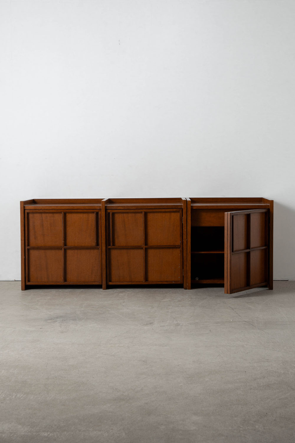 Shelf,シェルフ,PRADA MOBILI ARREDAMENTI,Italy,イタリア,清澄白河,Antique,Vintage,Interior Design,アンティーク,ビンテージ,ヴィンテージ,家具,雑貨,インテリア,店舗什器,設計,インテリアデザイン,内装,什器,店舗設計,ギャラリー,デザイナーズ家具,ショールーム