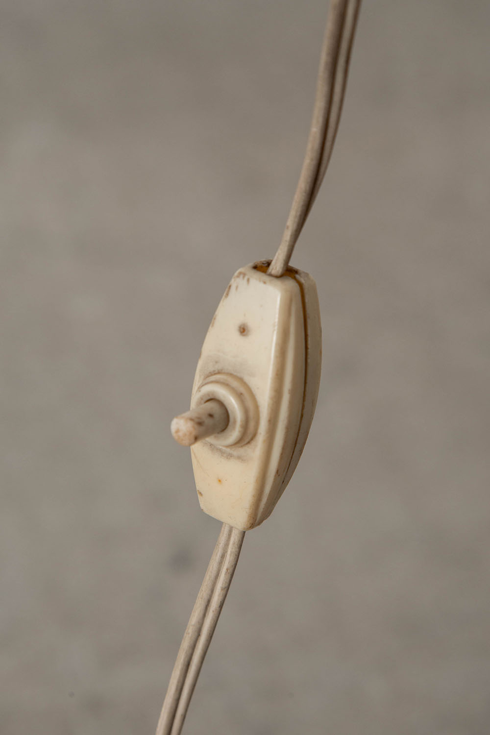 Cocoon Floor Lamp in Resin and Steel