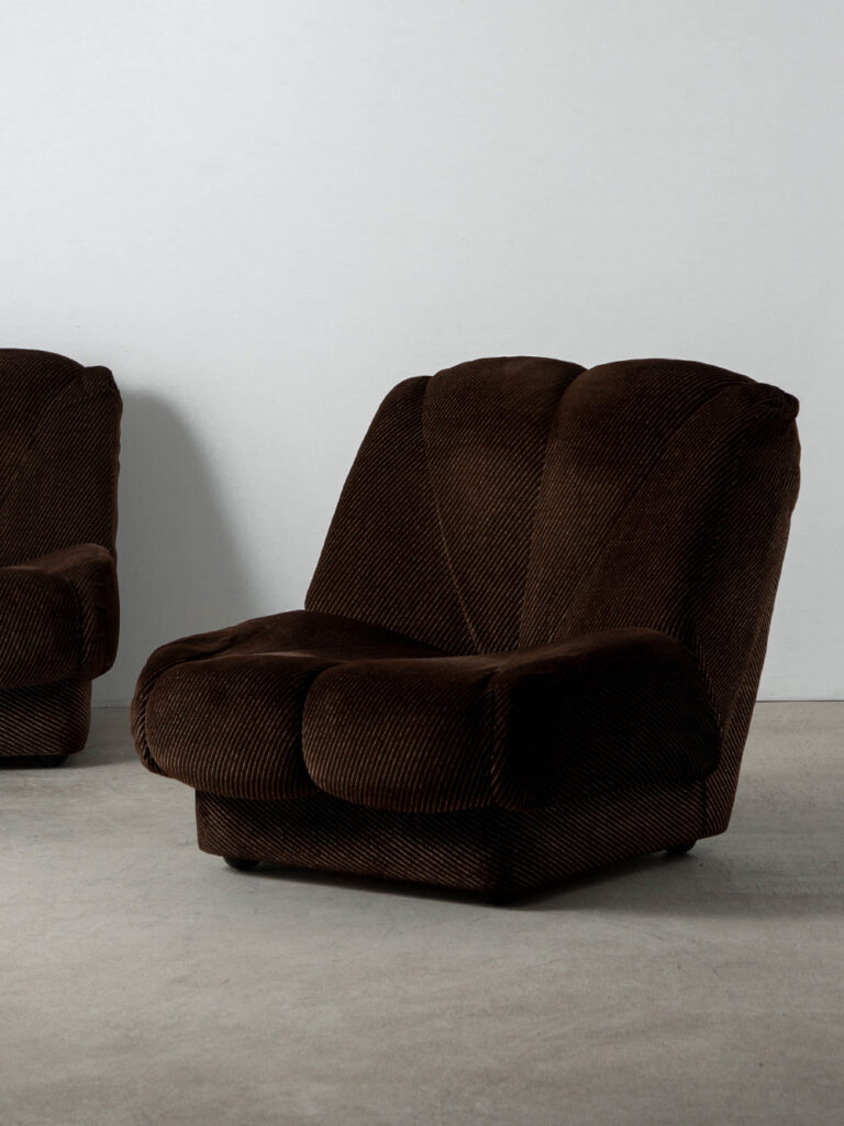 Lounge Chair in Fabric