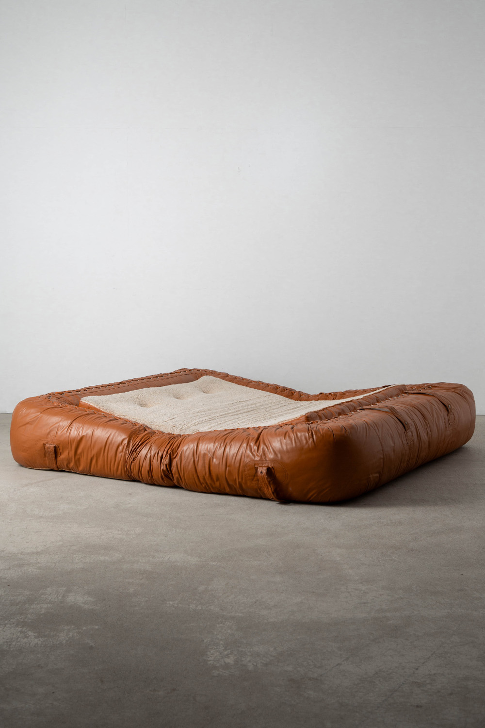 Anfibio Bed Sofa,Anfibio,Bed Sofa,アンフィビオ,ベッドソファ,ベッド,ソファ,Alessandro Becchi, アレッサンドロ・ベッキ,Giovannetti,Italy,イタリア,清澄白河,Antique,Vintage,Interior Design,stoop,topso,アンティーク,ビンテージ,ヴィンテージ,家具,雑貨,インテリア,店舗什器,設計,インテリアデザイン,内装,什器,店舗設計,ギャラリー,デザイナーズ家具,ショールーム