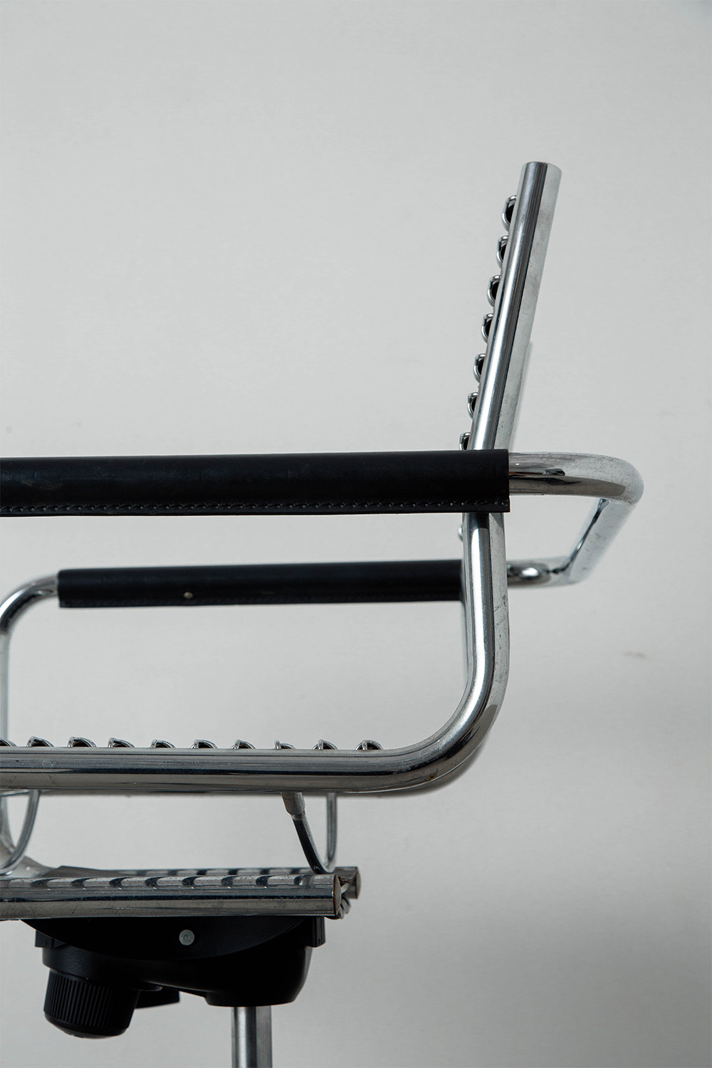 Sandows Office Chair by René Herbst for Ecart International in Chrome and Elastic cord