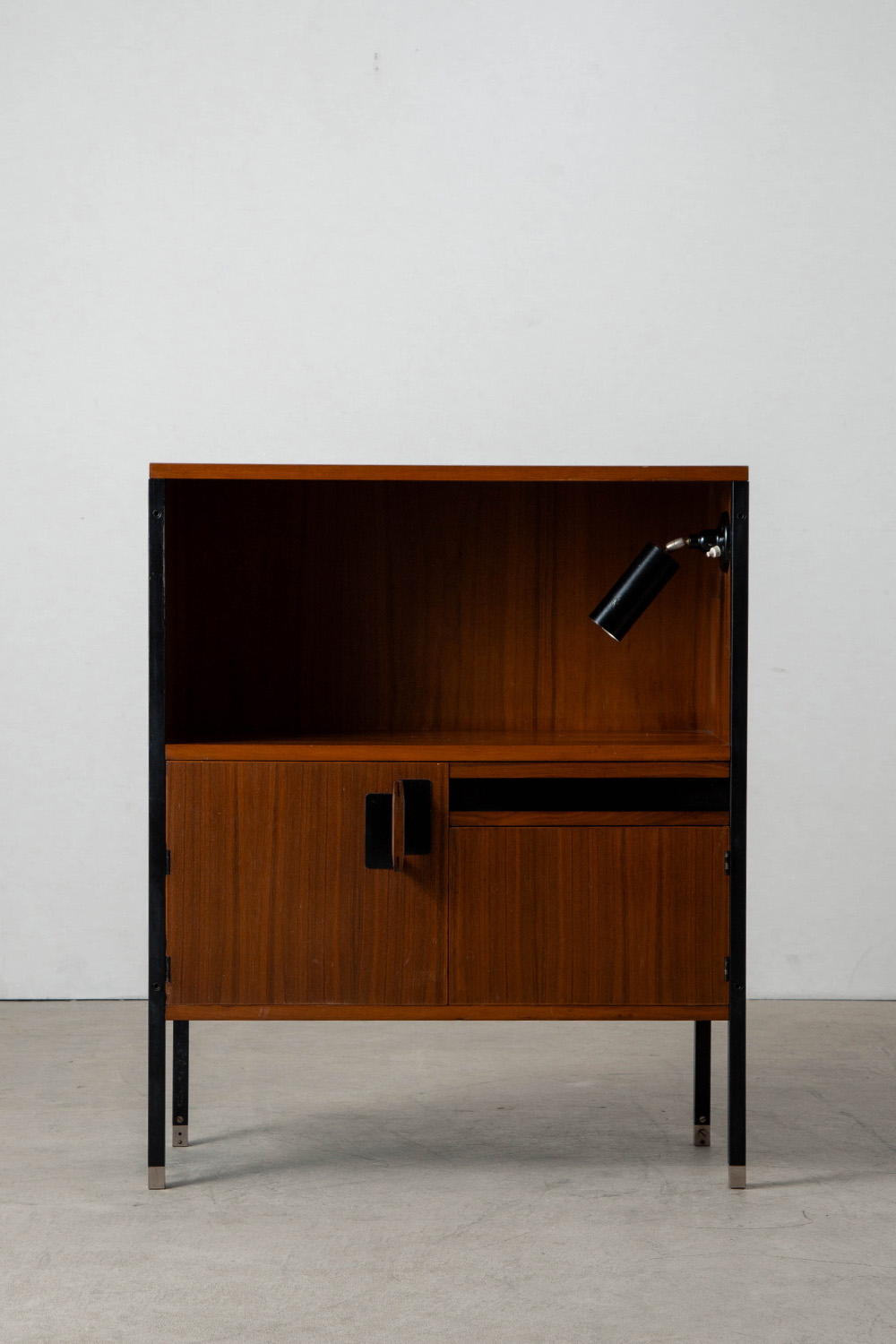 Positano Cabinet,Positano ,Cabinet,キャビネット,Ico Parisi,イコ・パリージ,Mim Roma,Italy,イタリア,清澄白河,Antique,Vintage,Interior Design,stoop,topso,アンティーク,ビンテージ,ヴィンテージ,家具,雑貨,インテリア,店舗什器,設計,インテリアデザイン,内装,什器,店舗設計,ギャラリー,デザイナーズ家具,ショールーム