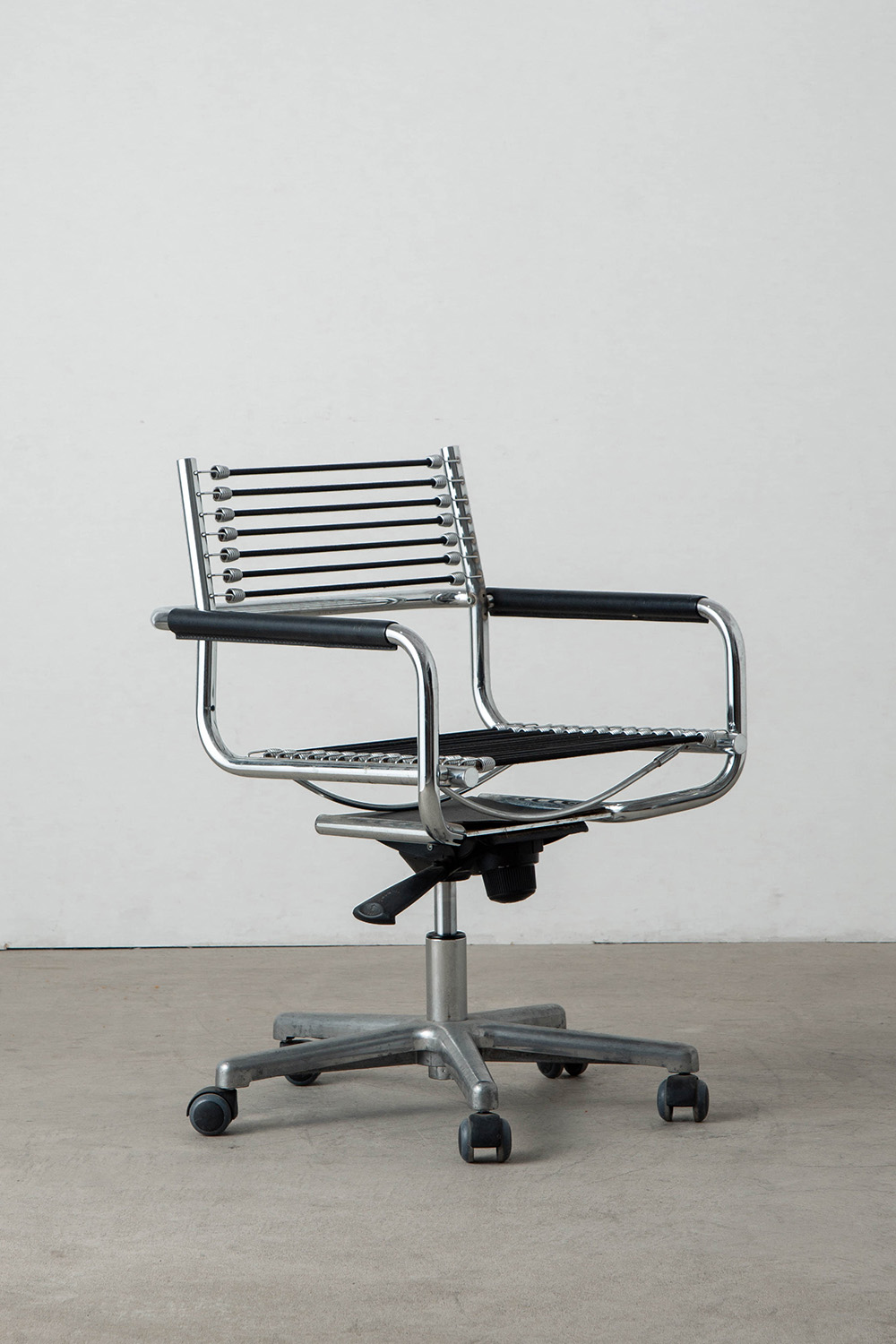 Sandows Office Chair by René Herbst for Ecart International in Chrome and Elastic cord