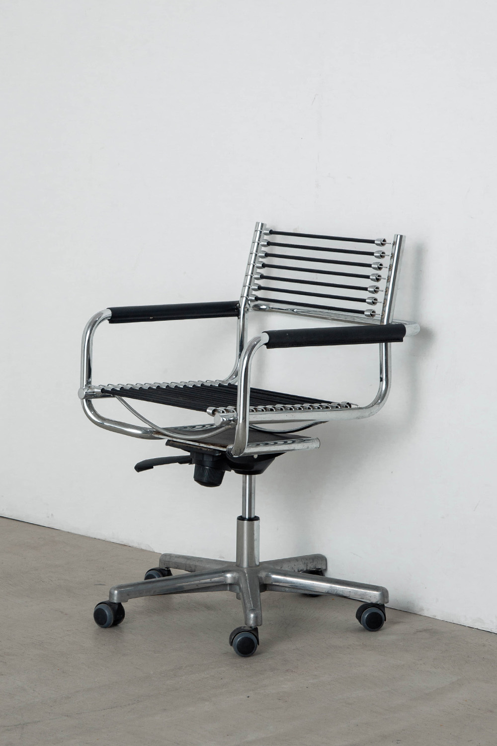 Sandows Office Chair by René Herbst for Ecart International in Chrome and Elastic cord