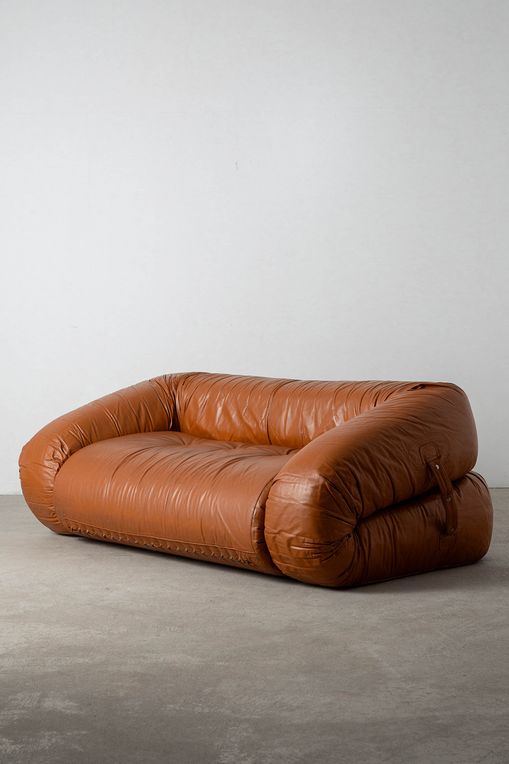 Anfibio Bed Sofa,Anfibio,Bed Sofa,アンフィビオ,ベッドソファ,ベッド,ソファ,Alessandro Becchi, アレッサンドロ・ベッキ,Giovannetti,Italy,イタリア,清澄白河,Antique,Vintage,Interior Design,stoop,topso,アンティーク,ビンテージ,ヴィンテージ,家具,雑貨,インテリア,店舗什器,設計,インテリアデザイン,内装,什器,店舗設計,ギャラリー,デザイナーズ家具,ショールーム