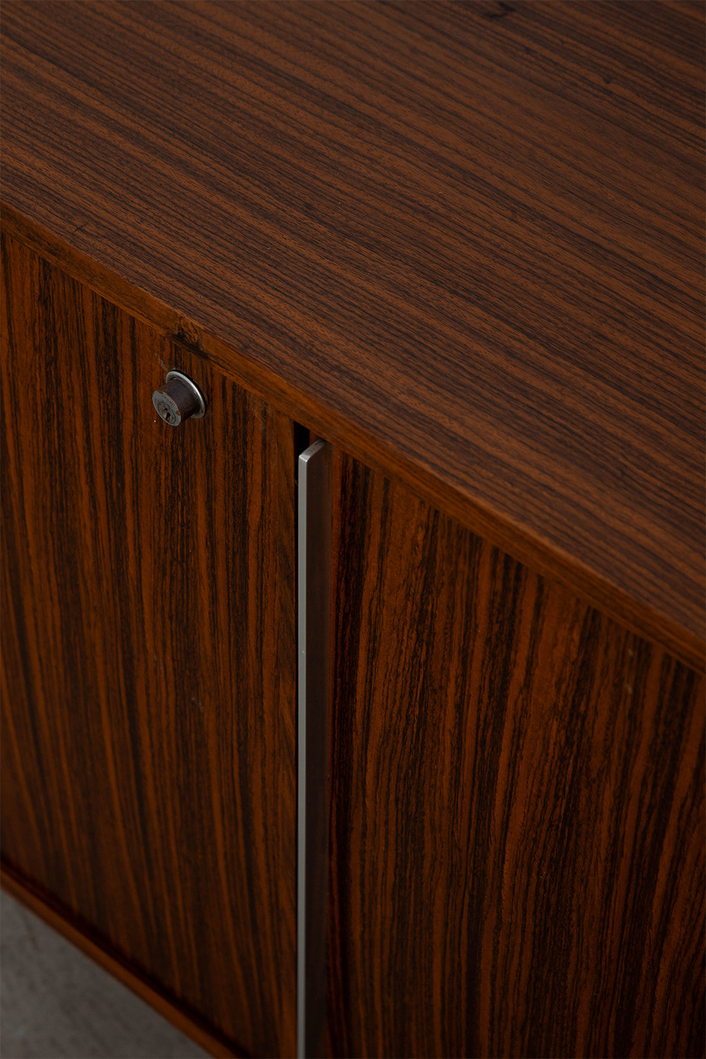 Sideboard,サイドボード,Alberto Rosselli,アルベルト・ロッセリ,Arflex,アルフレックス,Italy,イタリア,清澄白河,Antique,Vintage,Interior Design,アンティーク,ビンテージ,ヴィンテージ,家具,雑貨,インテリア,店舗什器,設計,インテリアデザイン,内装,什器,店舗設計,ギャラリー,デザイナーズ家具,ショールーム