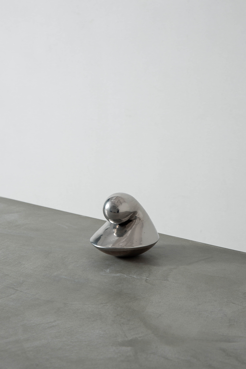 Trace Untitled 22 by Shiho Hayashi
