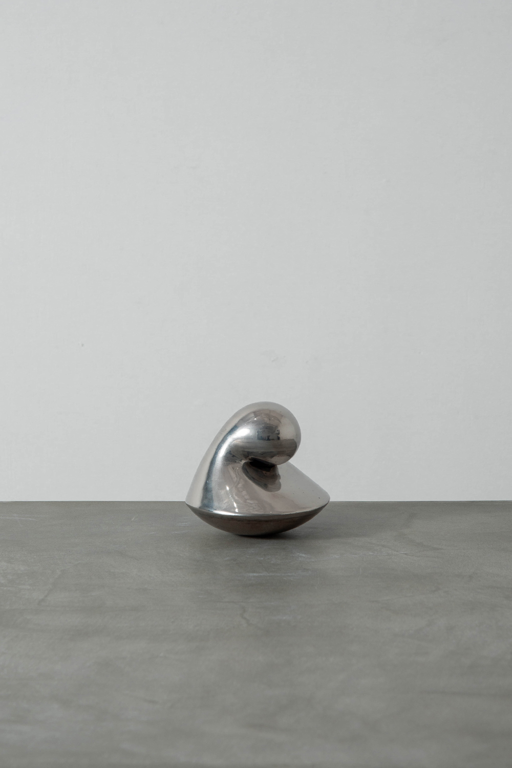 Trace Untitled 22 by Shiho Hayashi