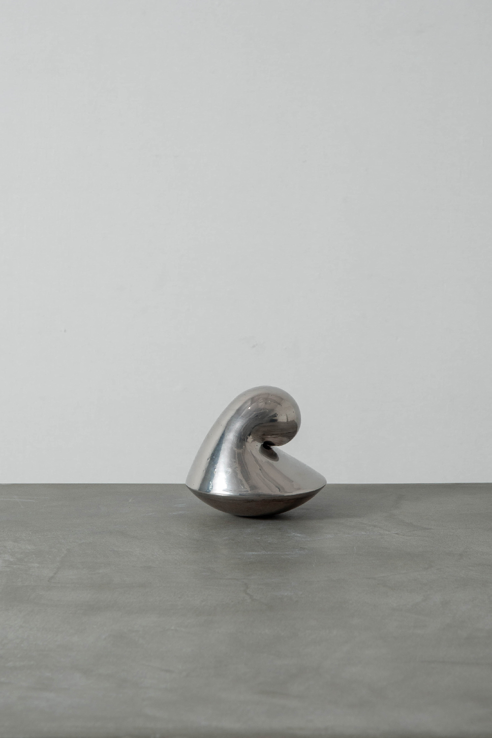 Trace Untitled 22 by Shiho Hayashi