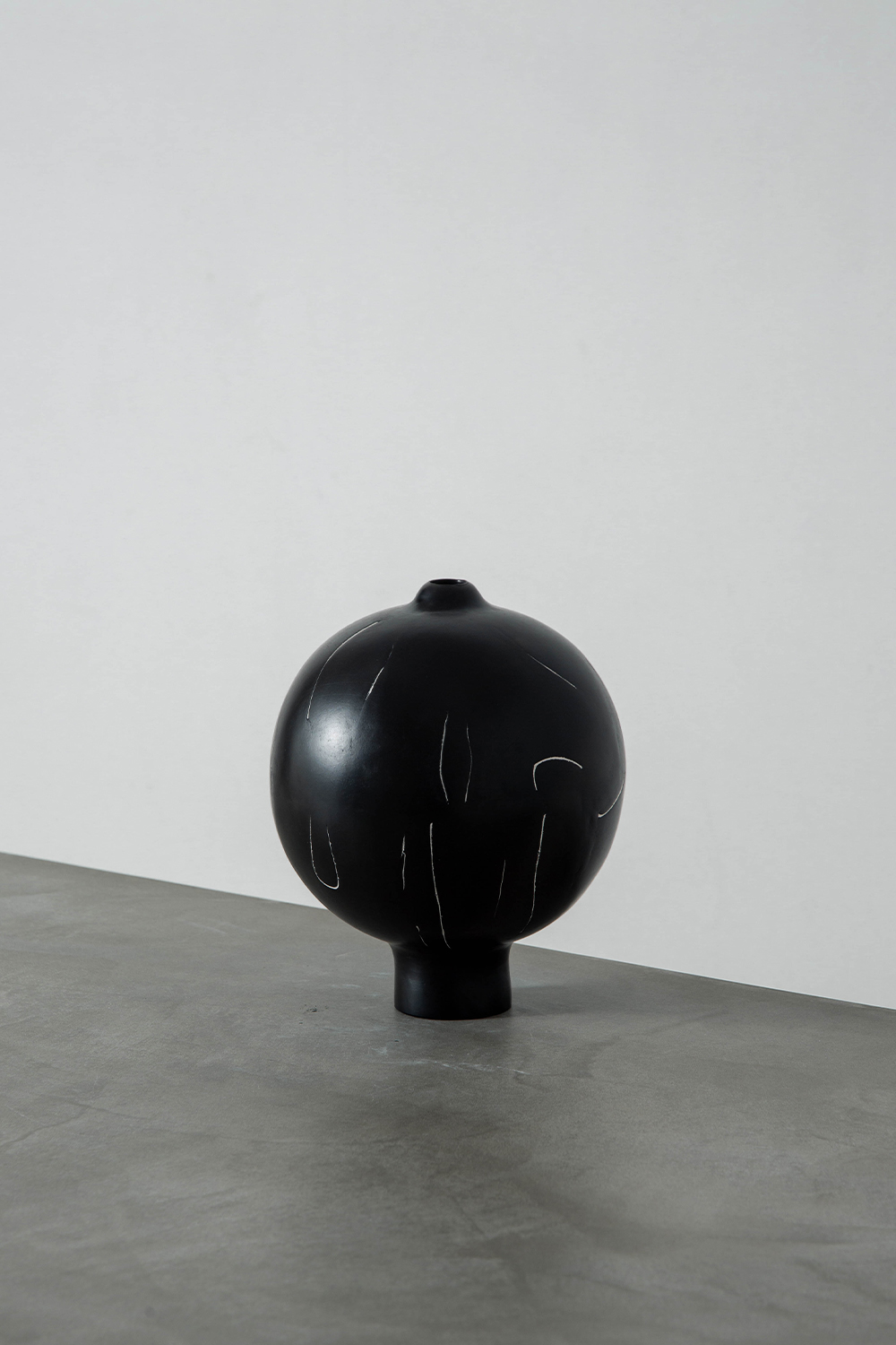 Vestige 37 by Shiho Hayashi